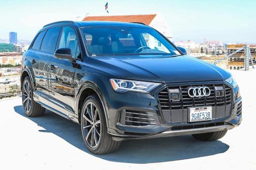 2023 Audi Q7 55 Premium Plus