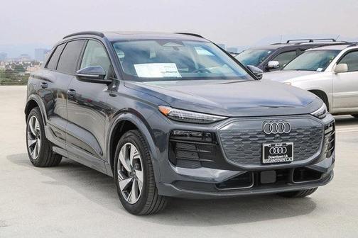 2025 Audi Q6 e-tron Premium