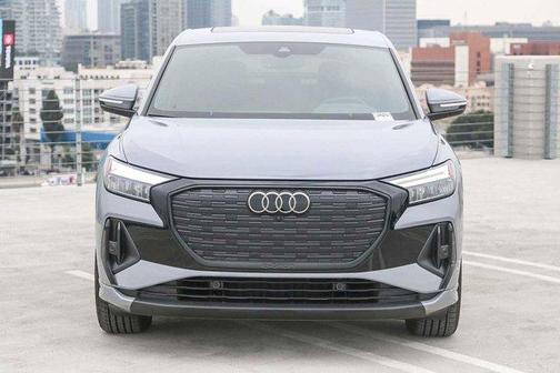 2025 Audi Q4 e-tron 55 quattro Premium