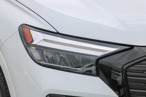 2024 Audi Q4 e-tron 55 quattro Premium