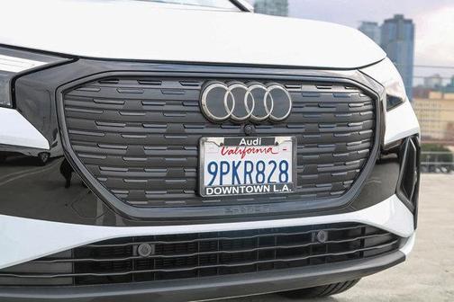 2024 Audi Q4 e-tron 55 quattro Premium