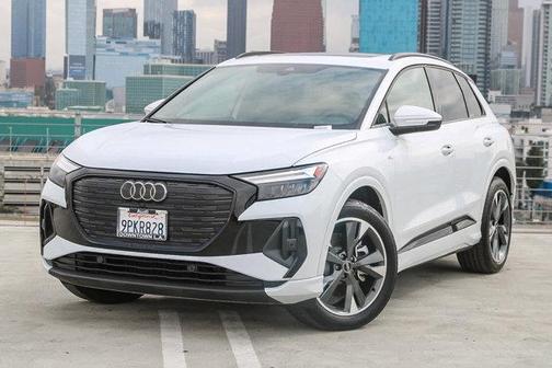 2024 Audi Q4 e-tron 55 quattro Premium