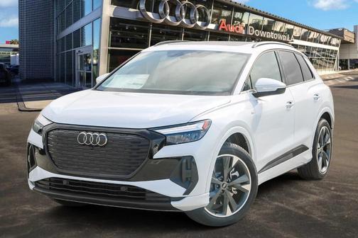 2025 Audi Q4 e-tron 55 quattro Premium