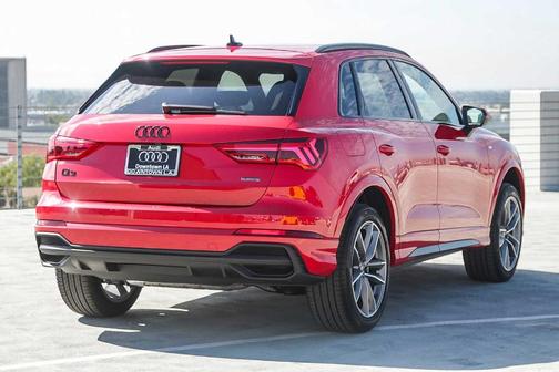 2025 Audi Q3 45 S line Premium