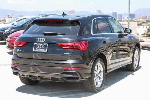2022 Audi Q3 45 S line Premium Plus
