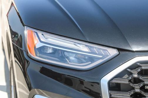 2025 Audi Q5 55 S line quattro Premium