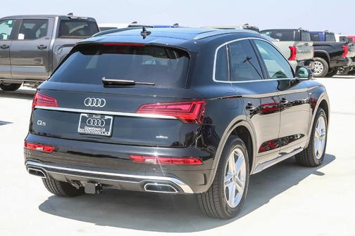 2025 Audi Q5 55 S line quattro Premium