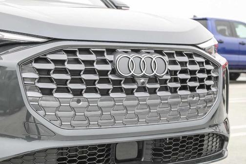 2025 Audi Q5 2.0T quattro Premium