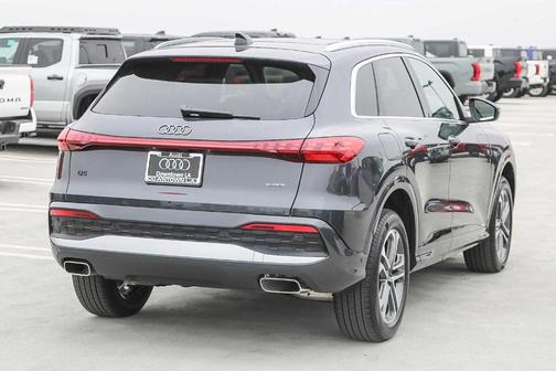 2025 Audi Q5 2.0T quattro Premium