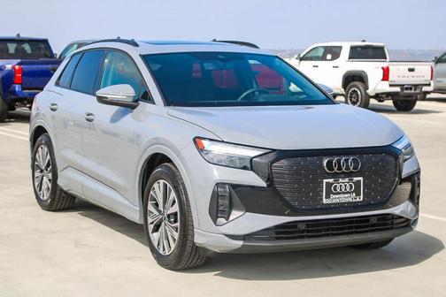 2025 Audi Q4 e-tron 45 Premium