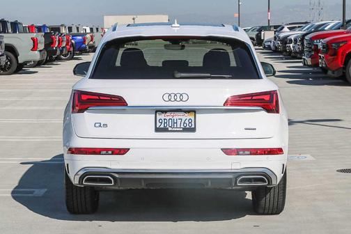 2022 Audi Q5 45 S line Premium Plus