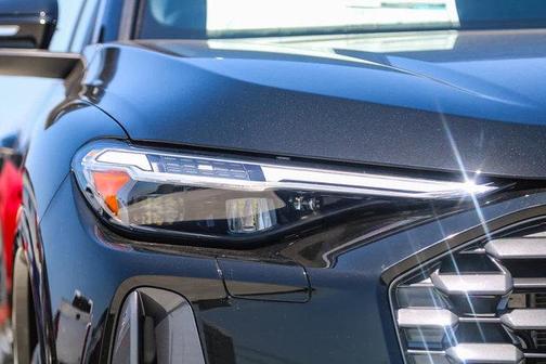 2025 Audi Q5 2.0T quattro Premium