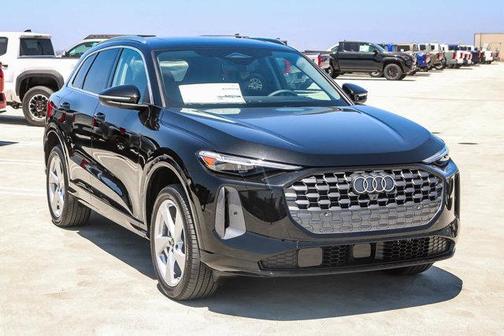 2025 Audi Q5 2.0T quattro Premium