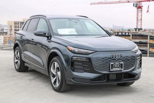 2025 Audi Q6 e-tron Premium