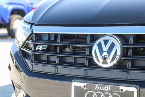 2020 Volkswagen Jetta 1.4T R-Line