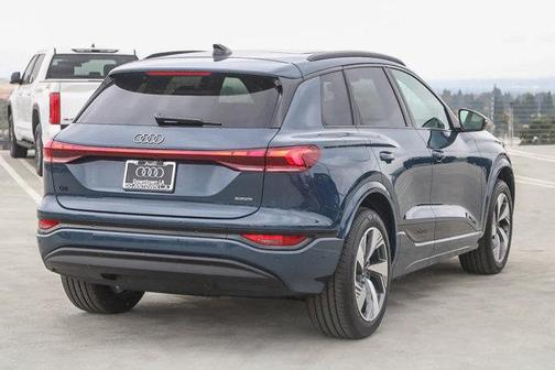 2025 Audi Q6 e-tron Premium