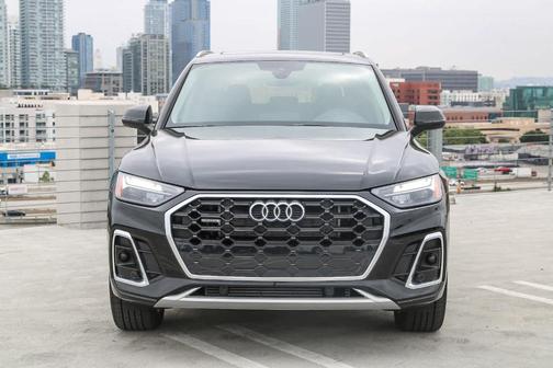 2025 Audi Q5 55 S line quattro Premium