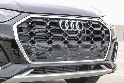2025 Audi Q5 55 S line quattro Premium