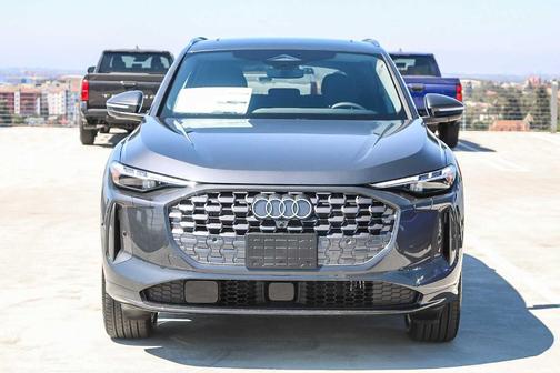 2025 Audi Q5 2.0T quattro Premium