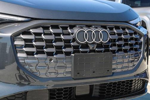 2025 Audi Q5 2.0T quattro Premium