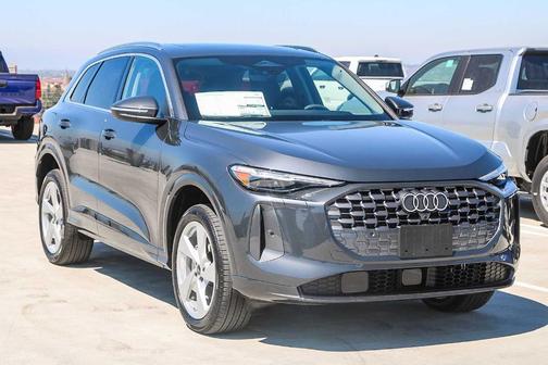 2025 Audi Q5 2.0T quattro Premium
