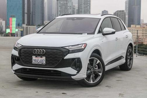 2024 Audi Q4 e-tron 55 quattro Premium