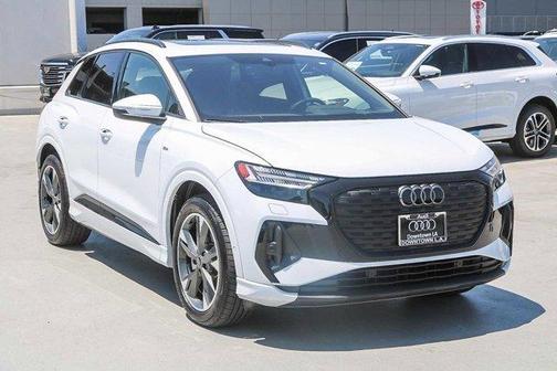 2024 Audi Q4 e-tron 55 quattro Premium