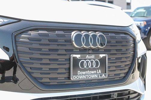 2024 Audi Q4 e-tron 55 quattro Premium