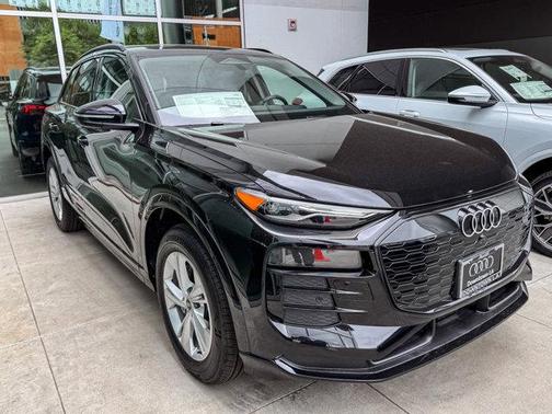 2025 Audi Q6 e-tron Premium