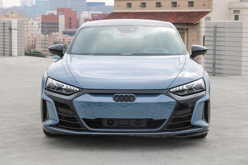 2024 Audi RS e-tron GT Base
