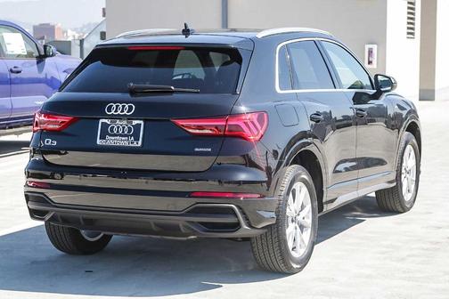 2025 Audi Q3 45 S line Premium
