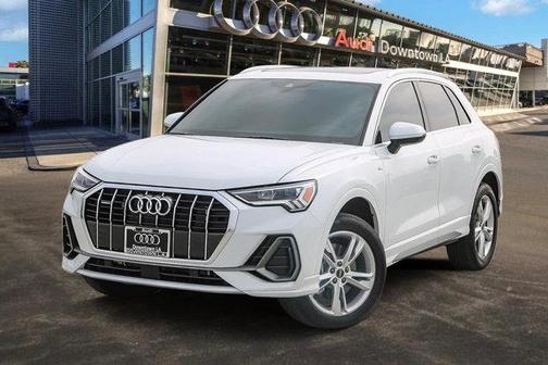 2024 Audi Q3 45 S line Premium