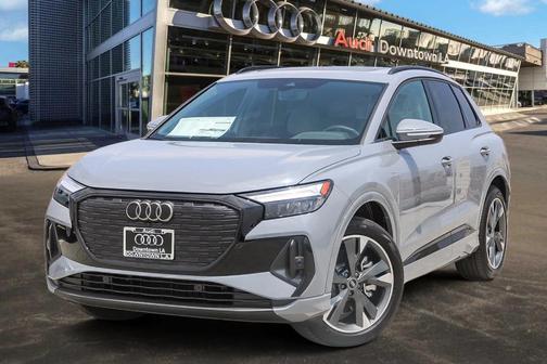 2025 Audi Q4 e-tron 55 quattro Premium