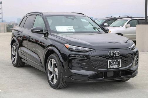 2025 Audi Q6 e-tron Premium