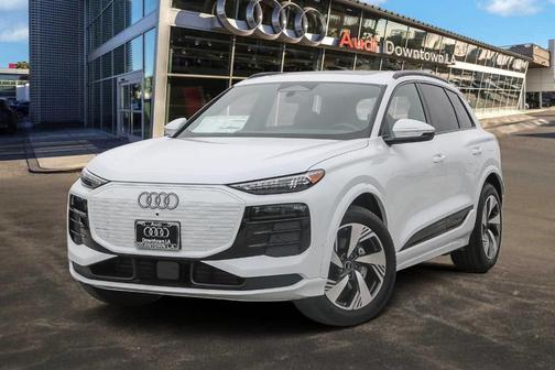 2025 Audi Q6 e-tron Premium