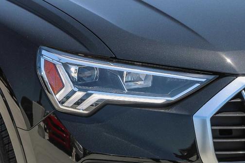 2025 Audi Q3 45 S line Premium
