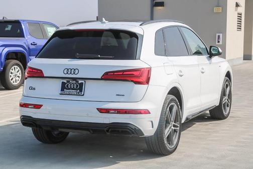 2025 Audi Q5 55 S line quattro Premium