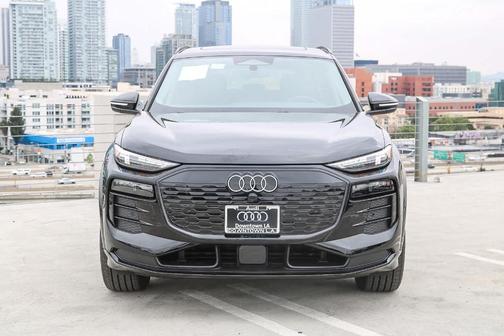 2025 Audi Q6 e-tron Premium