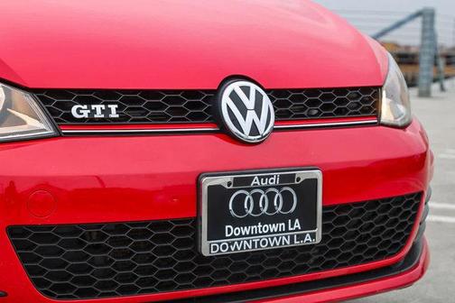2016 Volkswagen Golf GTI 2.0T S 4-Door