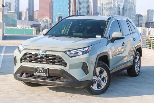 2023 Toyota RAV4 Hybrid XLE