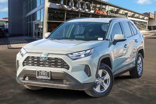 2023 Toyota RAV4 Hybrid XLE
