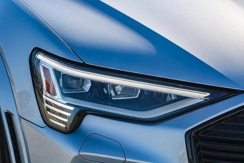 2023 Audi e-tron S Premium Plus