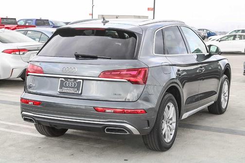 2022 Audi Q5 45 S line quattro Premium