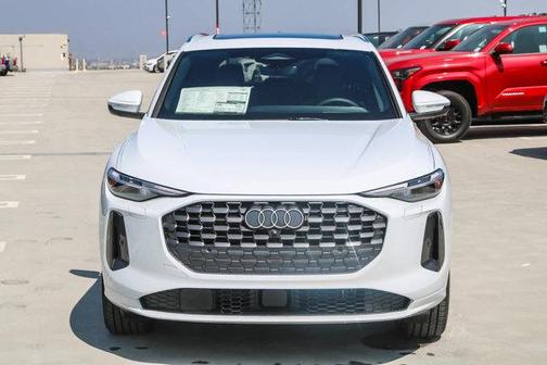 2025 Audi Q5 2.0T quattro Premium