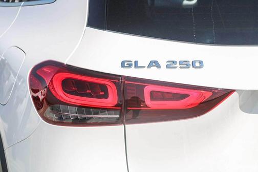 2023 Mercedes-Benz GLA 250 Base