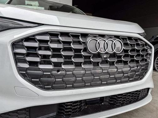 2025 Audi Q5 2.0T quattro Premium