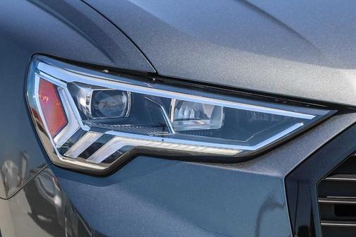 2025 Audi Q3 45 S line Premium