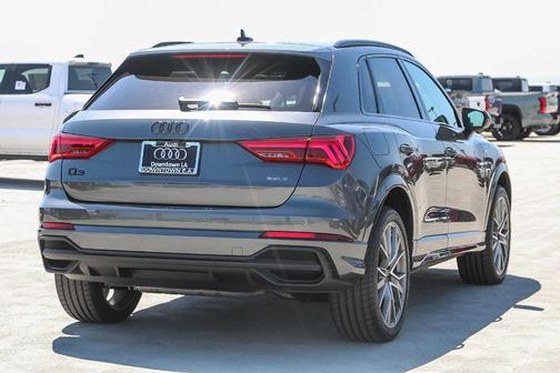 2025 Audi Q3 45 S line Premium