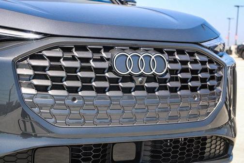 2025 Audi Q5 2.0T quattro Premium