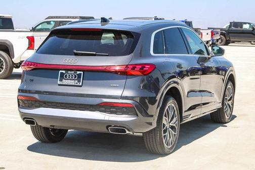 2025 Audi Q5 2.0T quattro Premium